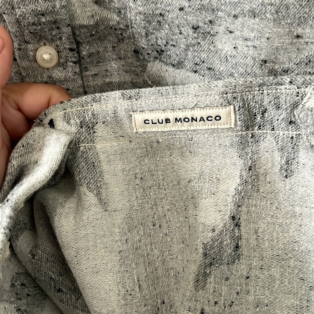 CLUB MONACO Light Grey Camo Donegal Long Sleeve Button Down, Size XL - Picture 8 of 10
